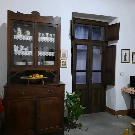 Domo Sedda Сasa de vacaciones Galtellì